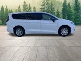 New 2025 Chrysler Pacifica Select image 2