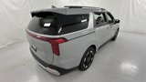 New 2025 Kia Carnival EX image 3
