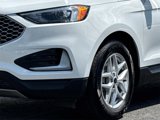 Used 2024 Ford Edge SEL image 4