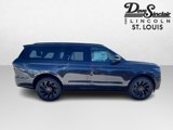 New 2025 Lincoln Navigator Reserve image 4