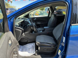 Used 2018 Ford Escape SE w/ SE Sport Appearance Package image 3