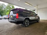 Used 2018 Chevrolet Suburban Premier image 3