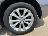 Used 2015 Toyota Venza LE image 2