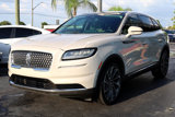 Used 2022 Lincoln Nautilus Reserve w/ Equipment Group 201A image 2