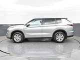 New 2025 Mitsubishi Outlander ES image 2