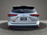 Used 2022 Toyota Highlander XLE image 6