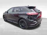 Used 2024 Ford Edge ST-Line w/ Class II Trailer Tow Package image 4