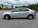 Used 2015 Toyota Corolla LE image 2