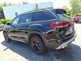 New 2025 Volkswagen Atlas Peak Edition SE image 3