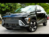 Used 2025 Hyundai Kona SEL image 4