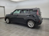 Used 2023 Kia Soul LX w/ LX Technology Package image 3