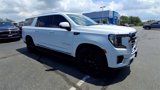 Used 2021 GMC Yukon XL SLT w/ SLT Luxury Plus Package image 2