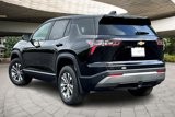 New 2026 Chevrolet Equinox LT w/ Convenience Package II image 3
