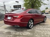 Used 2018 Honda Accord Touring image 5