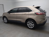 Used 2021 Ford Edge Titanium image 3