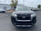 New 2025 Nissan Pathfinder SL image 3