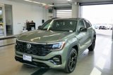 New 2025 Volkswagen Atlas Cross Sport SEL R-Line image 3