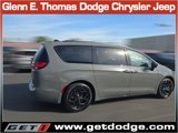 New 2025 Chrysler Pacifica Premium image 4