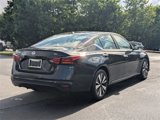 Used 2022 Nissan Altima 2.5 SV image 3