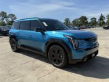 New 2026 Kia EV9 Land image 2
