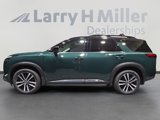 New 2025 Nissan Pathfinder Platinum image 2