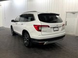 Used 2021 Honda Pilot Touring image 3