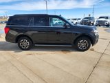 Used 2023 Ford Expedition XLT image 2