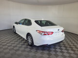 Used 2020 Toyota Camry LE image 5