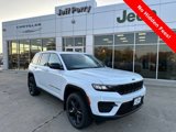 New 2025 Jeep Grand Cherokee Laredo image 1