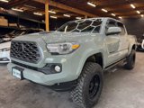 Used 2022 Toyota Tacoma TRD Sport image 3