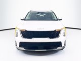 Used 2024 Kia Sorento S image 2