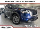 Used 2025 Nissan Pathfinder SV image 3