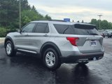 Certified 2022 Ford Explorer XLT w/ Equipment Group 202A image 4