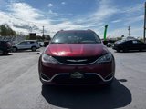 Used 2019 Chrysler Pacifica Touring-L image 2