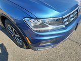 Certified 2019 Volkswagen Tiguan SE w/ Panoramic Sunroof Package image 3
