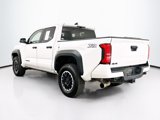 Used 2024 Toyota Tacoma TRD Off-Road image 5