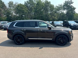 Used 2020 Kia Telluride SX w/ SX Prestige Package image 4