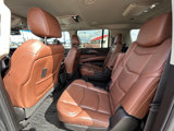 Used 2017 Cadillac Escalade ESV Luxury image 3