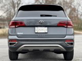 Used 2022 Volkswagen Taos SEL w/ Panoramic Sunroof Package image 6