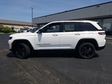 New 2024 Jeep Grand Cherokee Altitude image 3