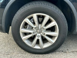 Used 2014 Volkswagen Touareg Sport image 5