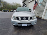 Used 2011 Nissan Frontier PRO-4X image 3