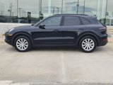 Certified 2022 Porsche Cayenne image 2