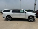 New 2025 Chevrolet Suburban High Country image 5