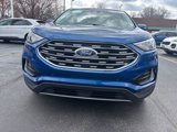 Used 2024 Ford Edge Titanium image 3