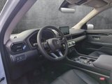 New 2025 Honda Pilot Touring image 3