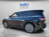 New 2025 INFINITI QX80 Luxe image 3