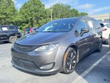Used 2020 Chrysler Pacifica Limited w/ Advanced Safetytec Group image 2