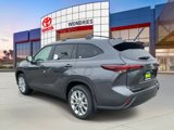 New 2025 Toyota Highlander Limited image 3
