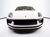 Certified 2024 Porsche Macan image 6